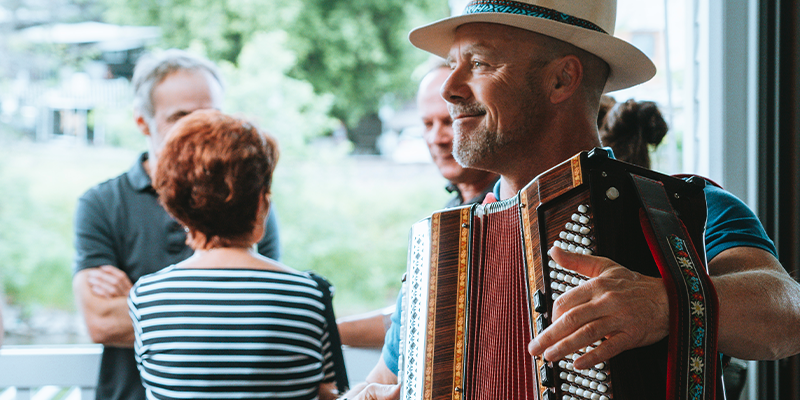 Denis Labrie - accordeoniste ambiance